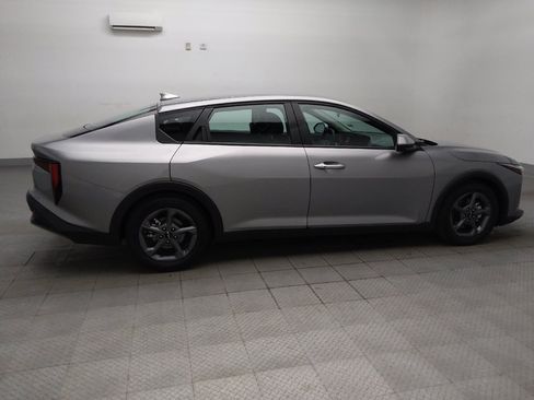 Used 2025 Kia K4 FWD image 10