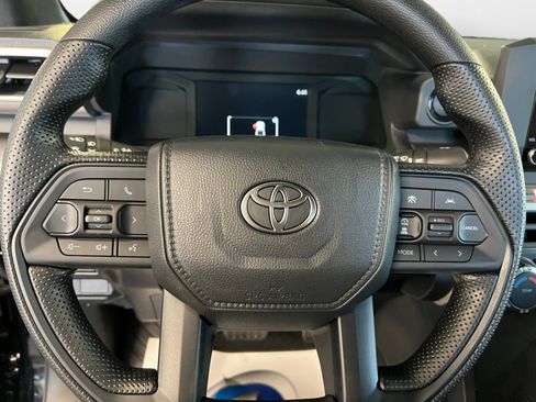 Used 2025 Toyota Tacoma SR5 image 10