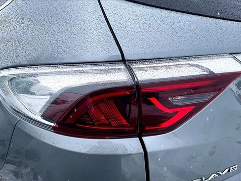 Used 2024 Buick Enclave Premium image 31