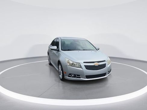 Used 2012 Chevrolet Cruze LTZ w/ RS Package FWD image 3