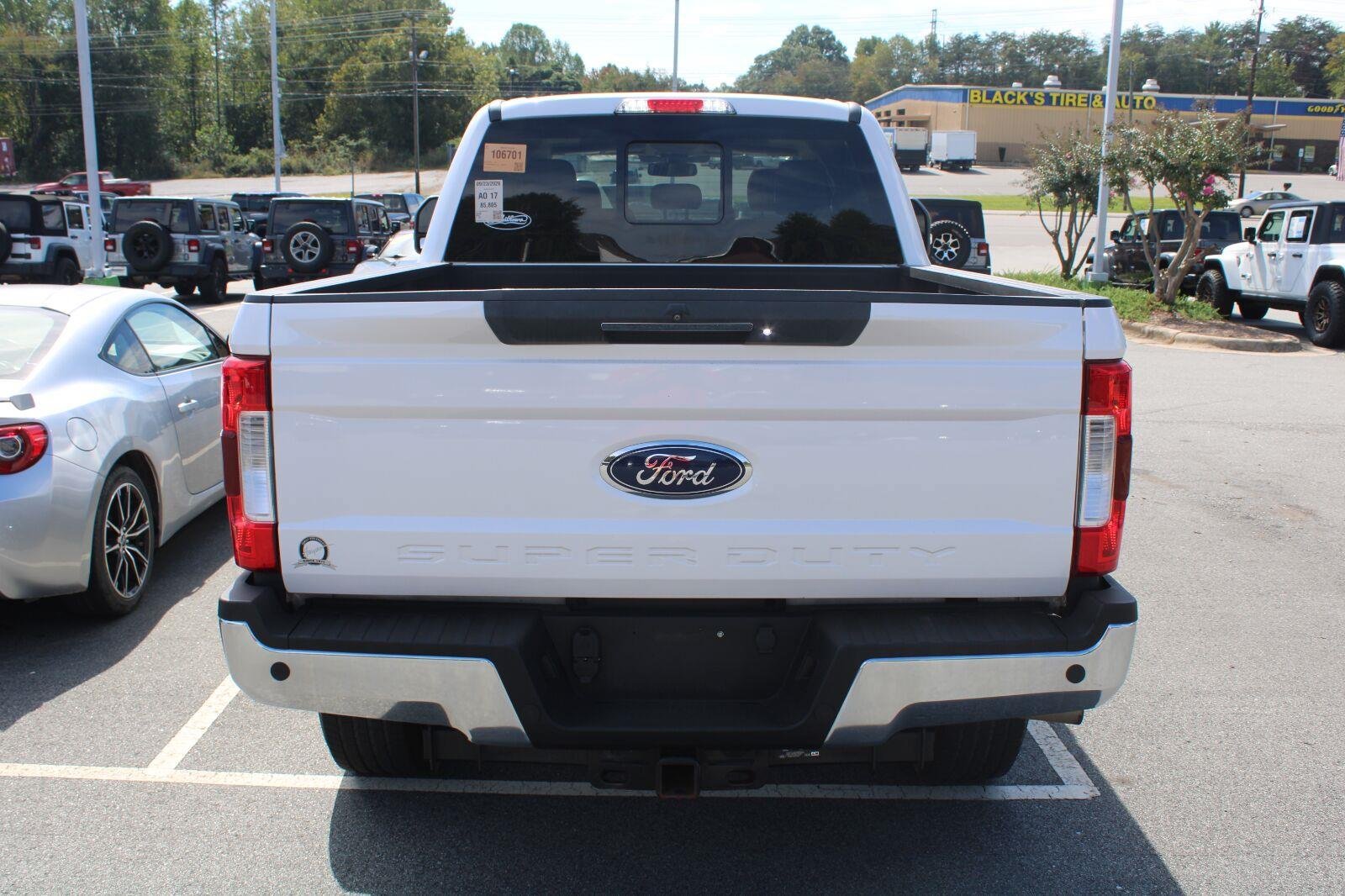 Used 2019 Ford F250 Lariat w/ Lariat Ultimate Package AWD/4WD image 7