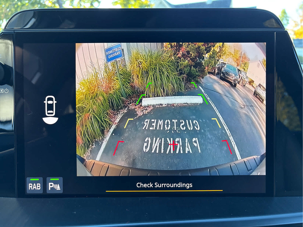 Certified 2026 Subaru Outback Premium w/ Premium/Limited Plus Package AWD/4WD image 16