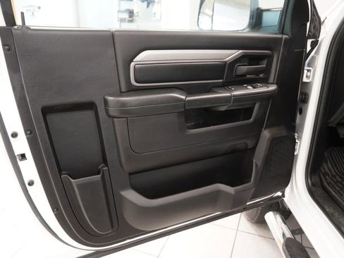 Used 2022 RAM 2500 Tradesman AWD/4WD image 5