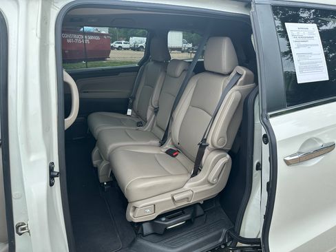 Used 2019 Honda Odyssey EX-L image 9