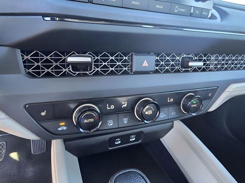 Used 2023 Honda Accord EX image 20