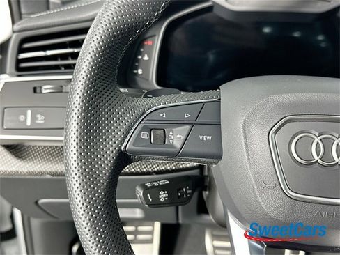 Used 2024 Audi SQ7 Premium Plus w/ Executive Package image 18