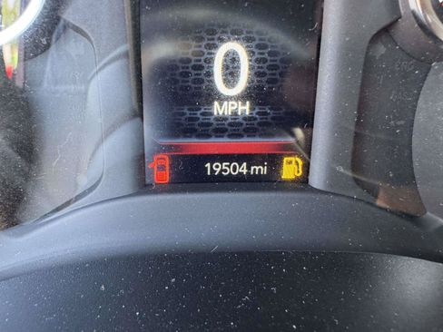 Used 2025 RAM 1500 Big Horn AWD/4WD image 31
