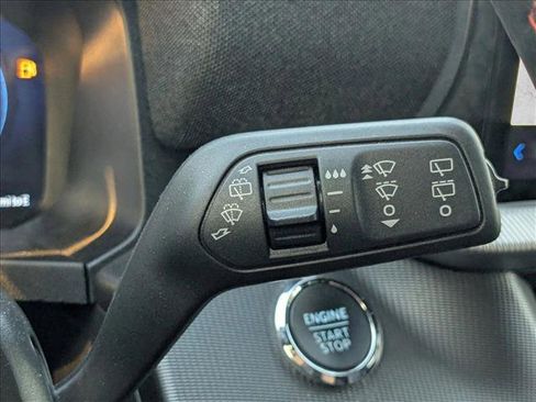 Used 2025 Ford Explorer ST-Line w/ ST-Line Street Pack AWD/4WD image 7