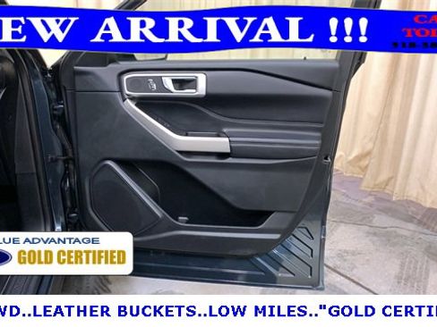 Certified 2022 Ford Explorer XLT w/ Equipment Group 202A image 11