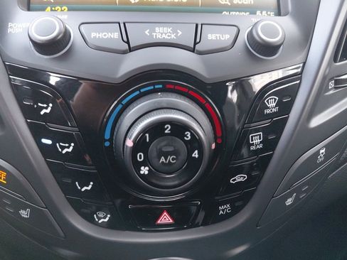 Used 2016 Hyundai Veloster Turbo image 38