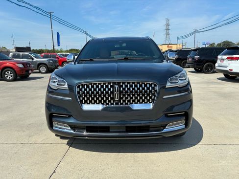 Used 2020 Lincoln Aviator Black Label w/ Dynamic Handling Package image 3