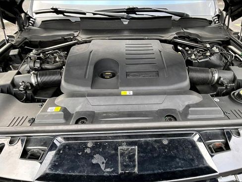 Used 2019 Land Rover Range Rover Sport HST image 30