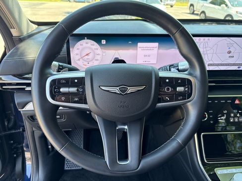 Used 2025 Genesis GV80 AWD 2.5T Standard image 16