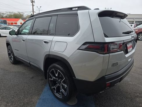 New 2026 Jeep Cherokee Overland w/ Advanced Pro Tech Group AWD/4WD image 34