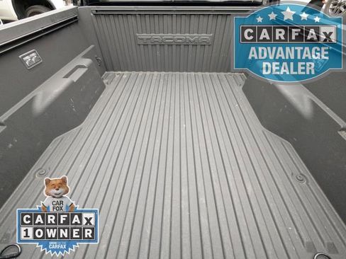 Used 2024 Toyota Tacoma TRD Sport image 18