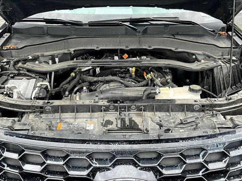 Used 2025 Ford Explorer ST-Line AWD/4WD image 30