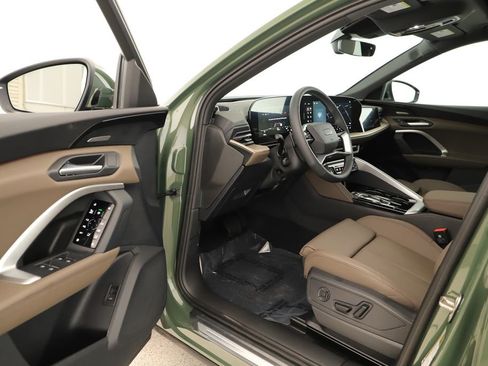 New 2025 Audi Q5 Prestige AWD/4WD image 14