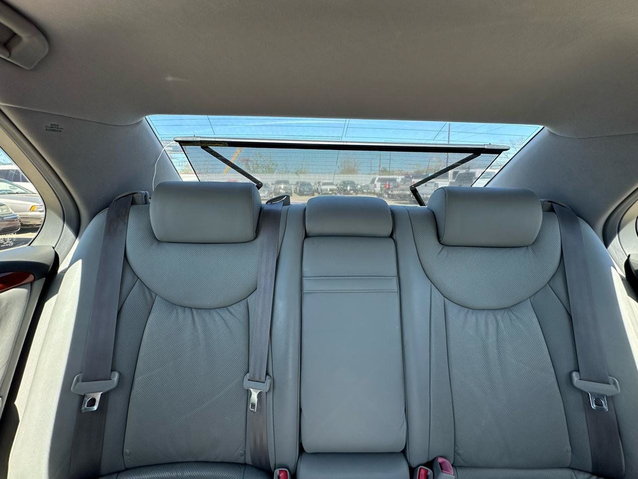 Used 2004 Lexus LS 430 RWD image 26