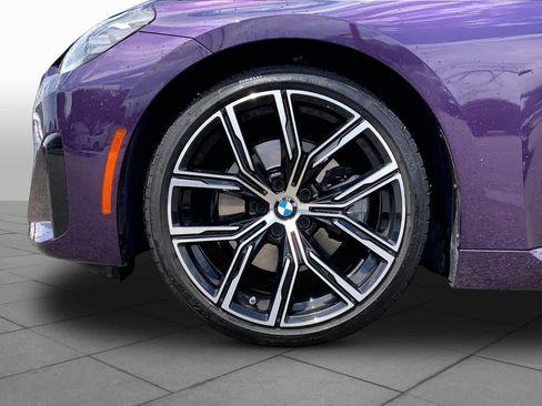 Used 2023 BMW 230i Coupe w/ Convenience Package RWD image 11