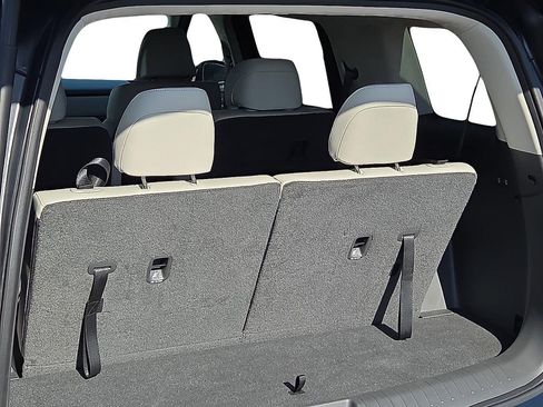 Used 2024 Hyundai Santa Fe Calligraphy image 8