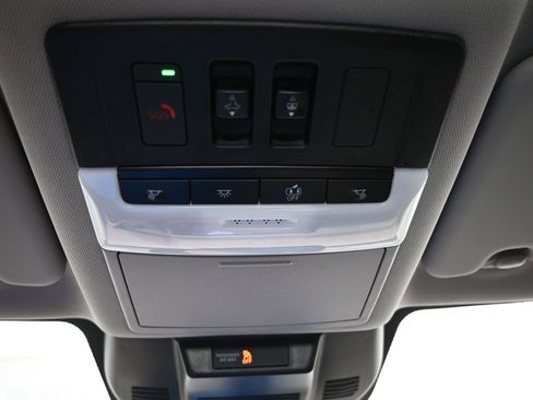 Used 2023 Nissan Rogue SL w/ SL Premium Package FWD image 40