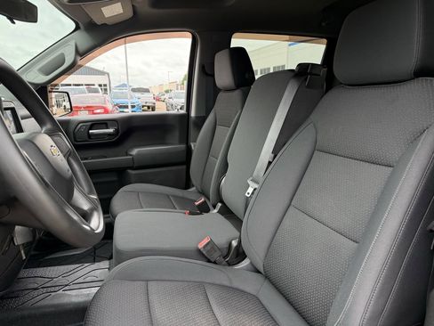 Used 2020 Chevrolet Silverado 1500 Custom w/ Custom Value Package RWD image 21