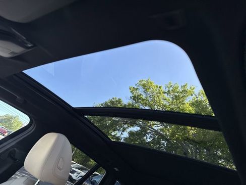 Used 2024 BMW X3 sDrive30i w/ Premium Package RWD image 30