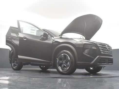 New 2026 Nissan Rogue SV w/ SV Premium Package image 38