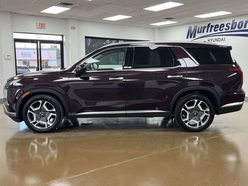 Used 2024 Hyundai Palisade Limited FWD image 9