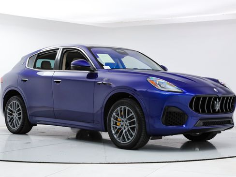 Certified 2023 Maserati Grecale Modena AWD/4WD image 7