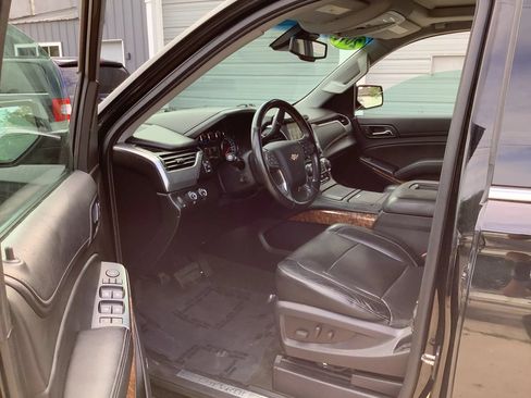 Used 2015 Chevrolet Suburban LTZ AWD/4WD image 20