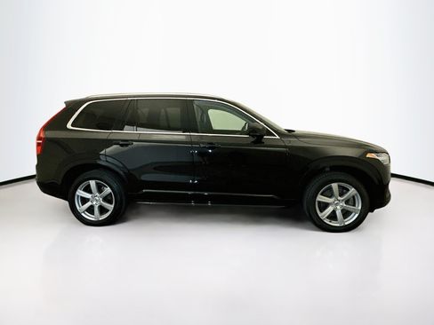 Used 2023 Volvo XC90 B5 Core AWD/4WD image 10