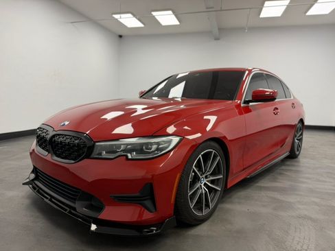 Used 2020 BMW 330i xDrive Sedan w/ Convenience Package AWD/4WD image 4