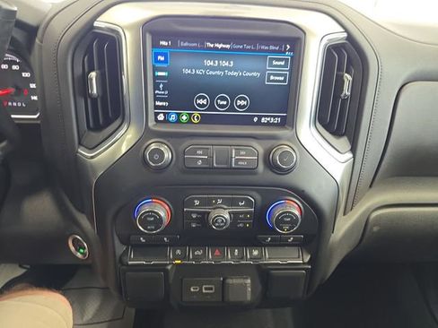 Certified 2022 Chevrolet Silverado 1500 LT image 15