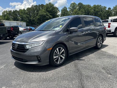 Used 2023 Honda Odyssey Touring image 4
