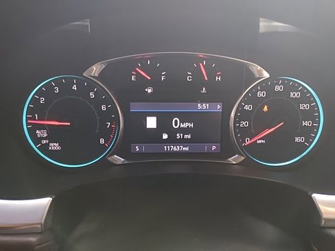 Used 2020 Chevrolet Traverse RS image 33