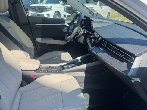 Used 2025 Audi A3 2.0T Premium image 9