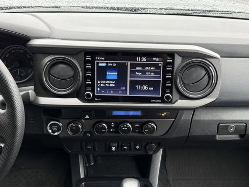 Certified 2022 Toyota Tacoma TRD Sport image 24