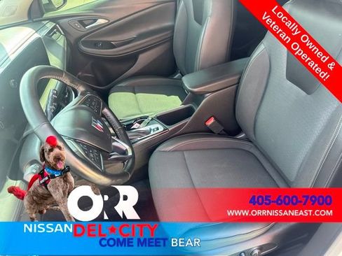 Used 2024 Buick Encore GX Preferred w/ Comfort Package FWD image 14