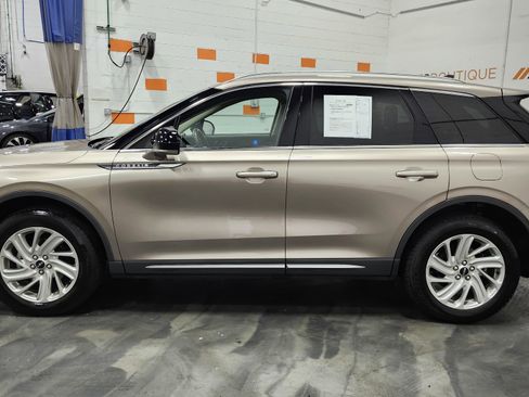 Used 2020 Lincoln Corsair FWD image 16