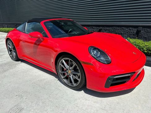 Certified 2021 Porsche 911 Targa 4S Heritage Design AWD/4WD image 12