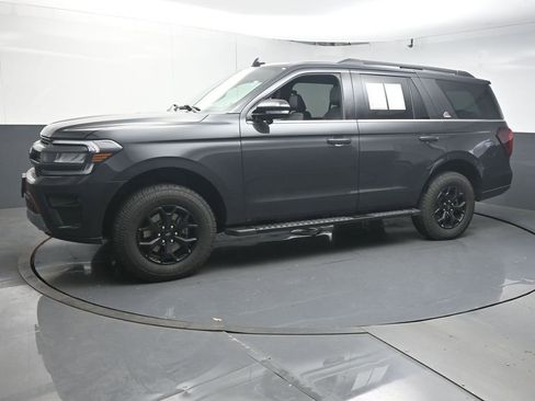 Used 2023 Ford Expedition Timberline image 4