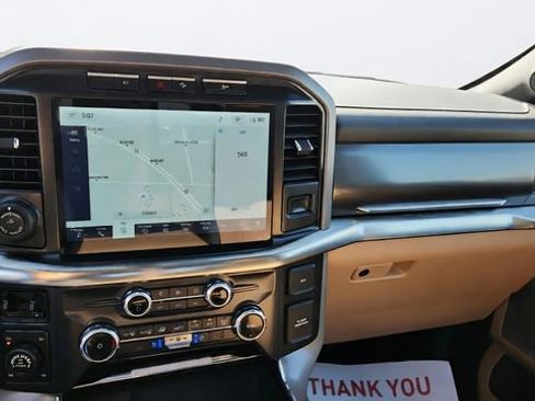 Used 2022 Ford F150 Lariat AWD/4WD image 19