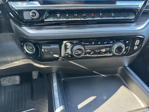 Used 2025 Chevrolet Silverado 2500 LTZ w/ Trail Boss Package AWD/4WD image 16
