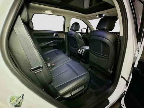 Used 2022 Kia Sorento S AWD/4WD image 39