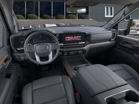 New 2026 GMC Sierra 2500 SLT image 15