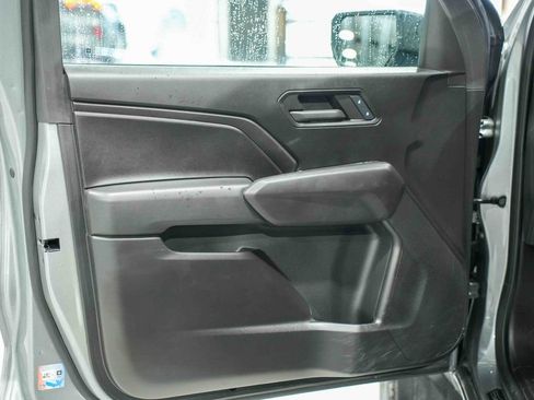 Used 2024 Chevrolet Colorado Trail Boss w/ LPO, Dark Essentials Package image 15