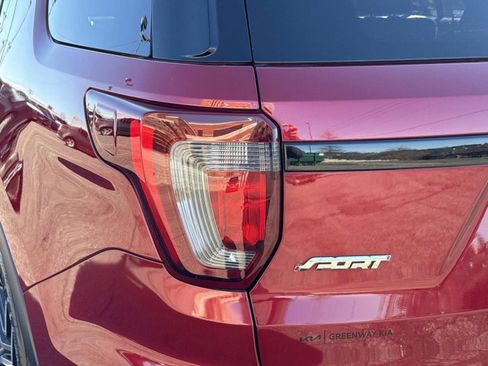 Used 2017 Ford Explorer Sport w/ Equipment Group 401A image 11