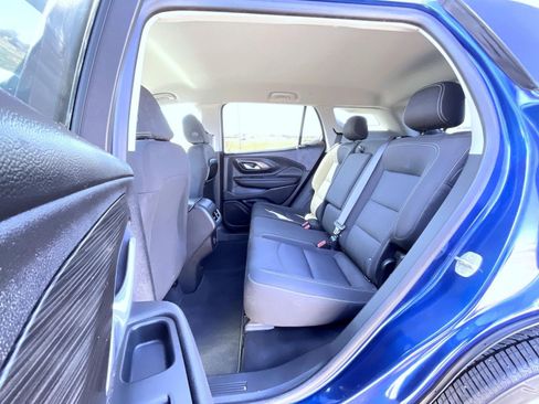 Certified 2023 GMC Terrain SLE w/ Driver Convenience Package image 19