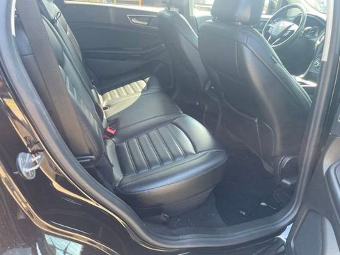 Used 2023 Ford Edge SEL AWD/4WD image 12